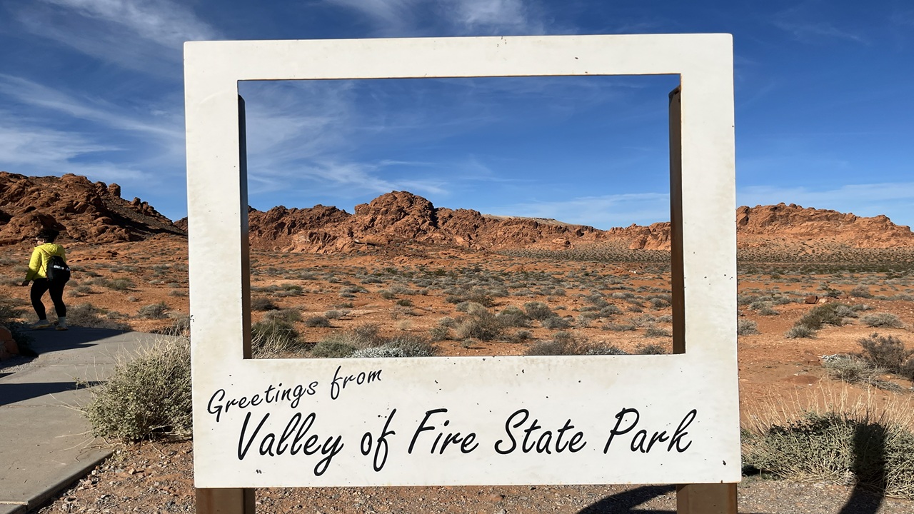 Valley of Fire & Hoover Dam Full Day Tour