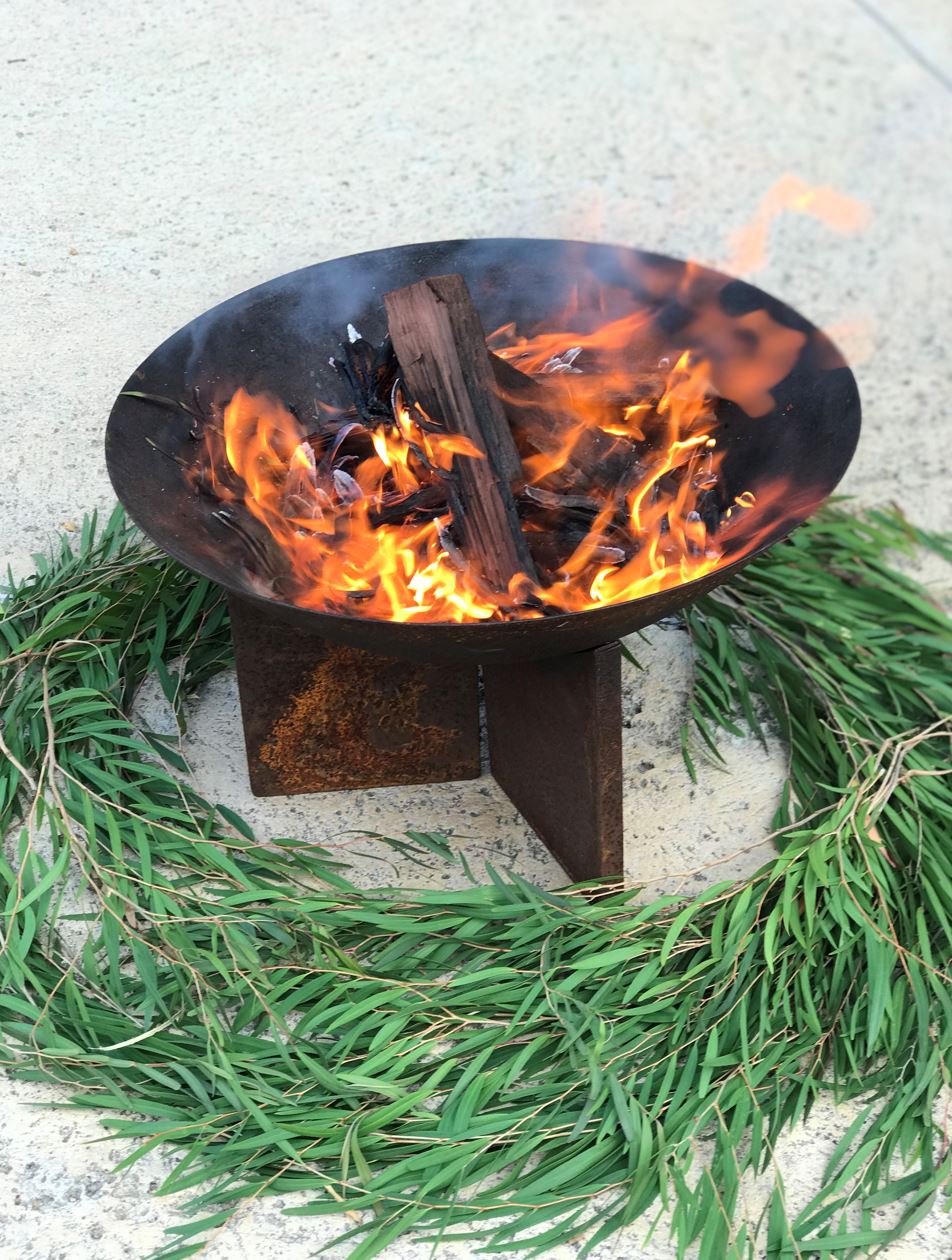 smoking-ceremony-go-cultural-aboriginal-tours-and-experiences