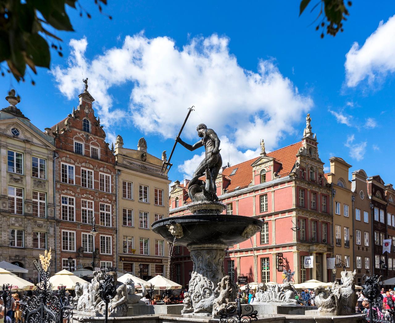 Gdansk Small Group Walking Tour