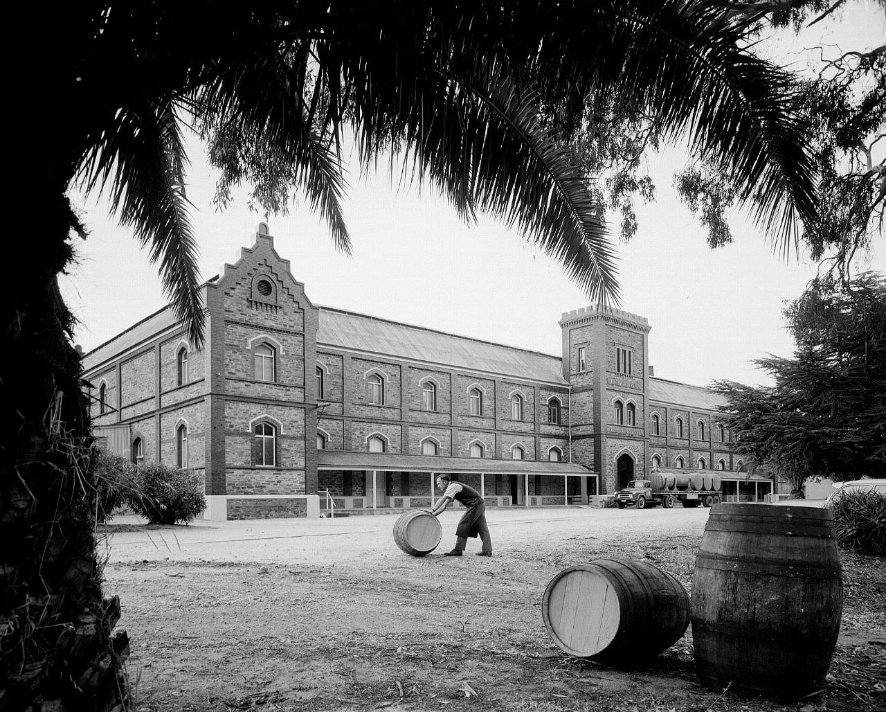 Private Château Tour and Tasting - Chateau Tanunda Reservations