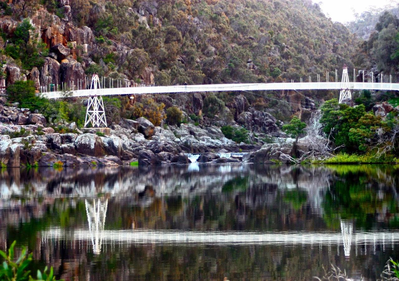 Cataract Gorge 90minute tour