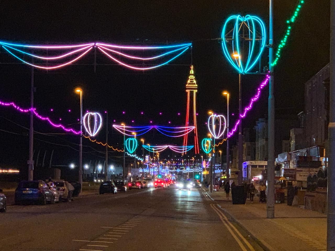 Gift Vouchers Available Blackpool Illuminations Private Door To Door Late Afternoon Evening Experience In Luxury Transport For Up To 6 Guests Brilliant Tours Ltd Reservations