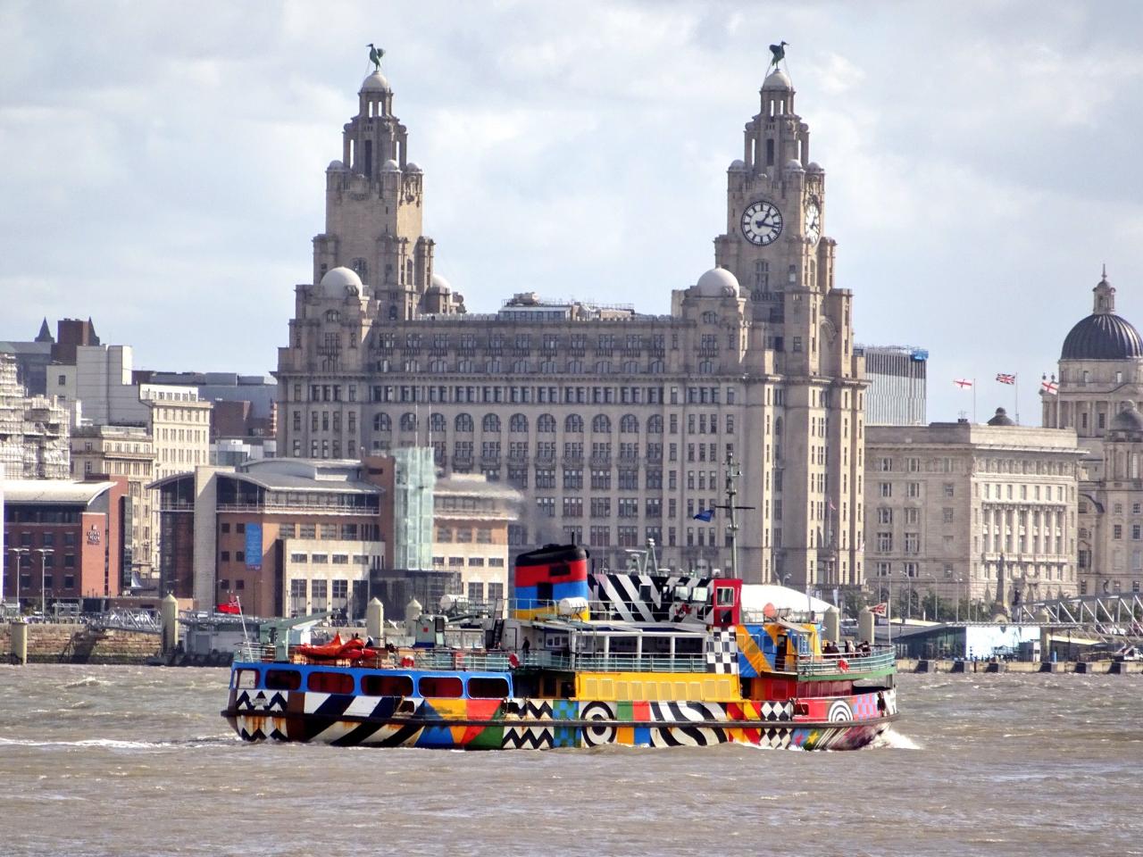 Tour & River Cruise of Liverpool, Port Sunlight & Medieval Chester