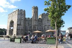 Luxury Private Guided Shore Excursion from Holyhead - Snowdonia scenic drive, Welsh Highland Steam Railway and Caernarfon Castle for up to 6 guests 