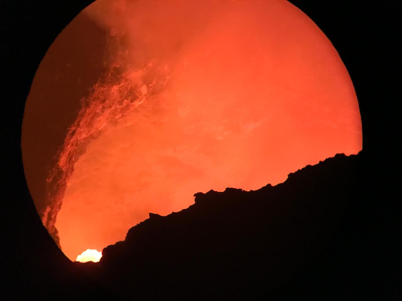 Volcan Masaya Night Tour - HOT, HOT LAVA!