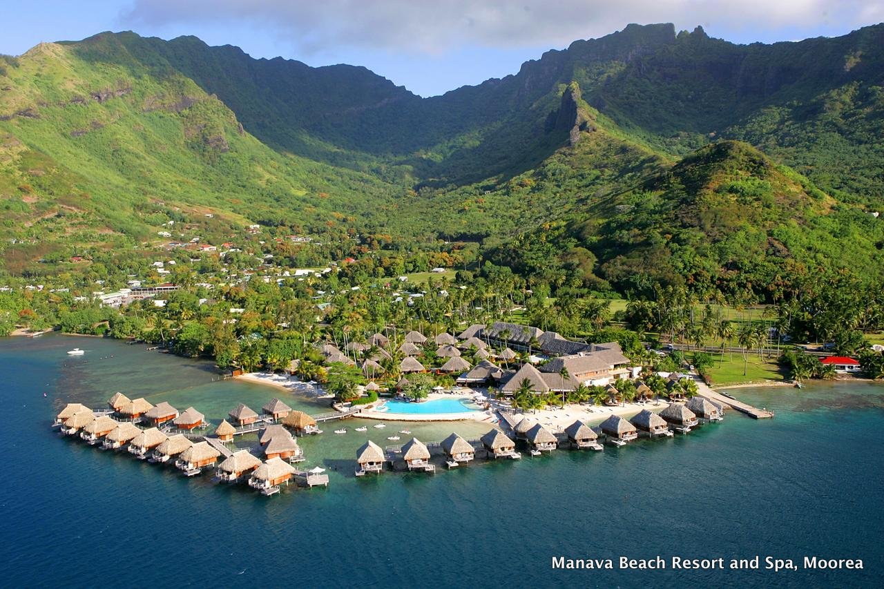 Cook Islands & Tahiti + Moorea 9 Night Package 