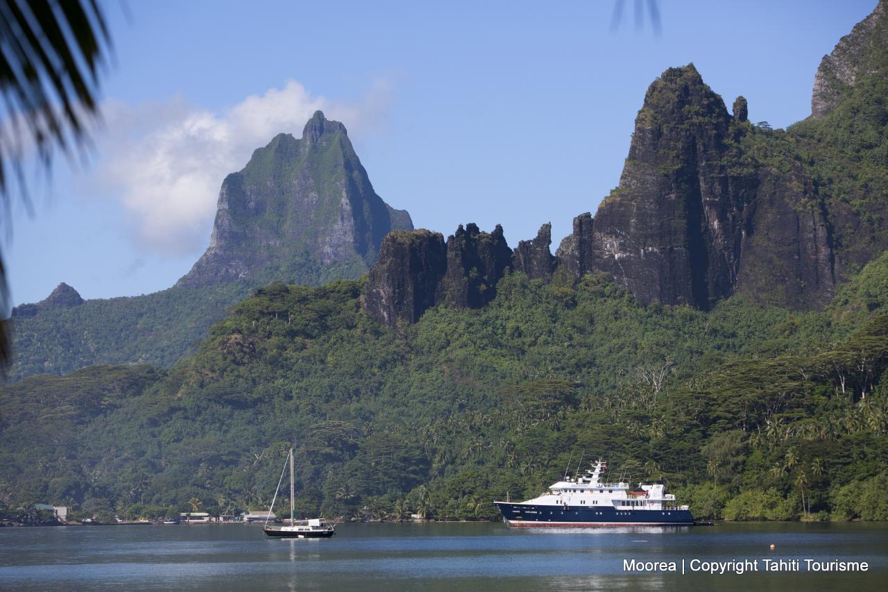 Tahiti, Moorea & Bora Bora Indulgence Luxury Package Air Rarotonga Reservations