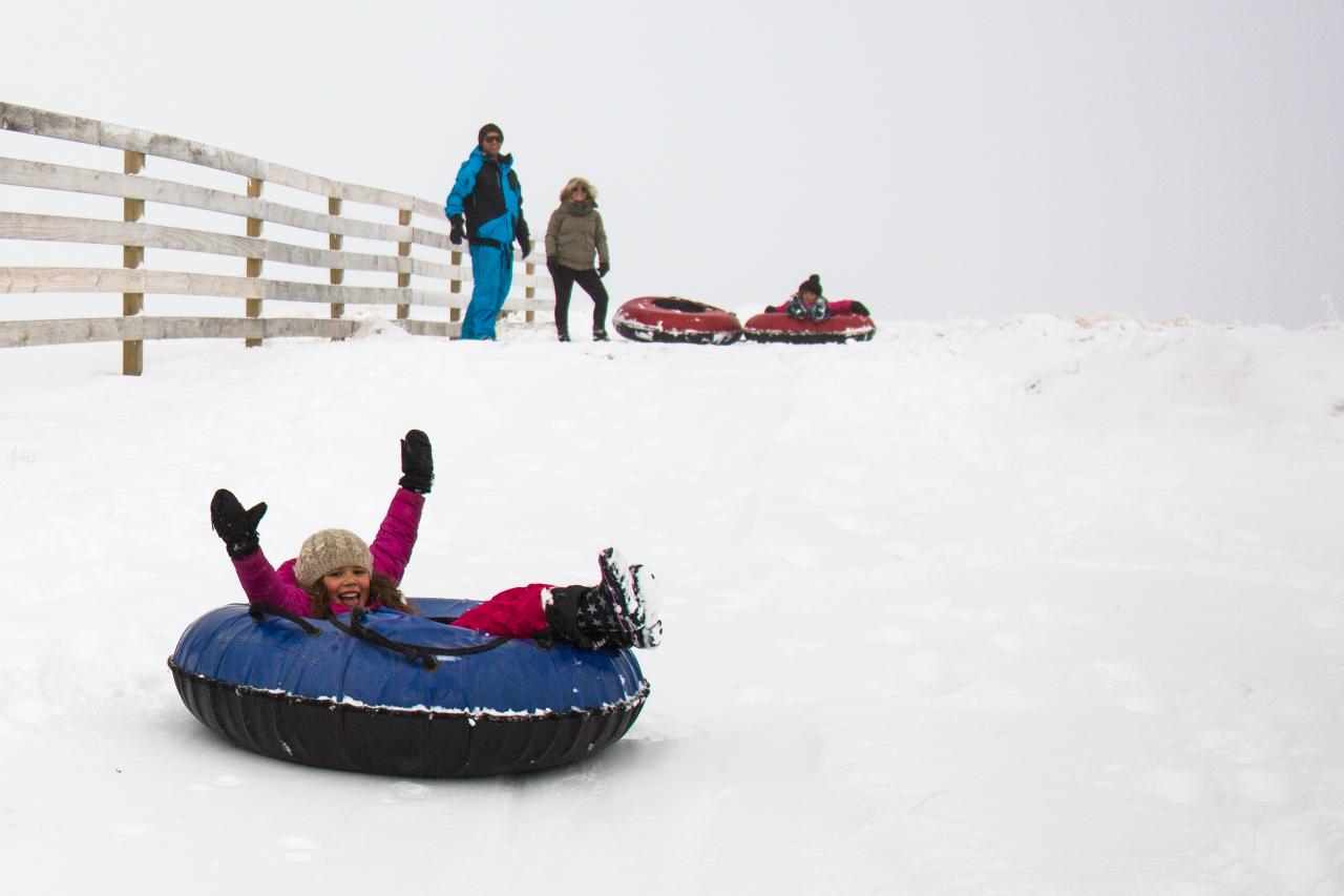 Snow Fun Zone Entry + Tubing 