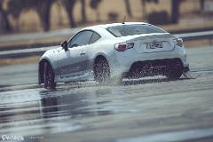 Wet Skidpan skid control