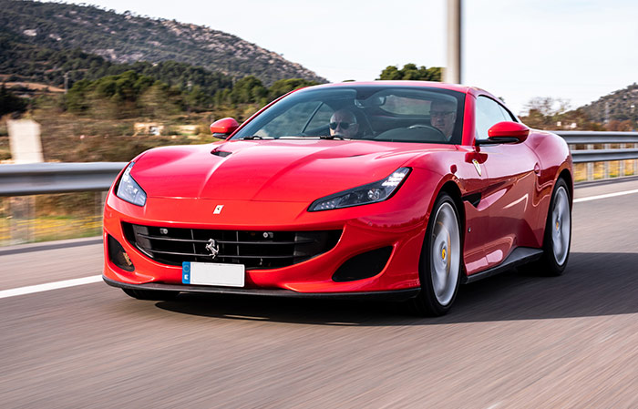 Test Drive & Ferrari Portofino Carbon - 10min City Tour (FP91)