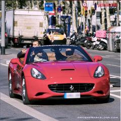 Barceloneta & Ferrari California T - 20min City Tour (FCT76)