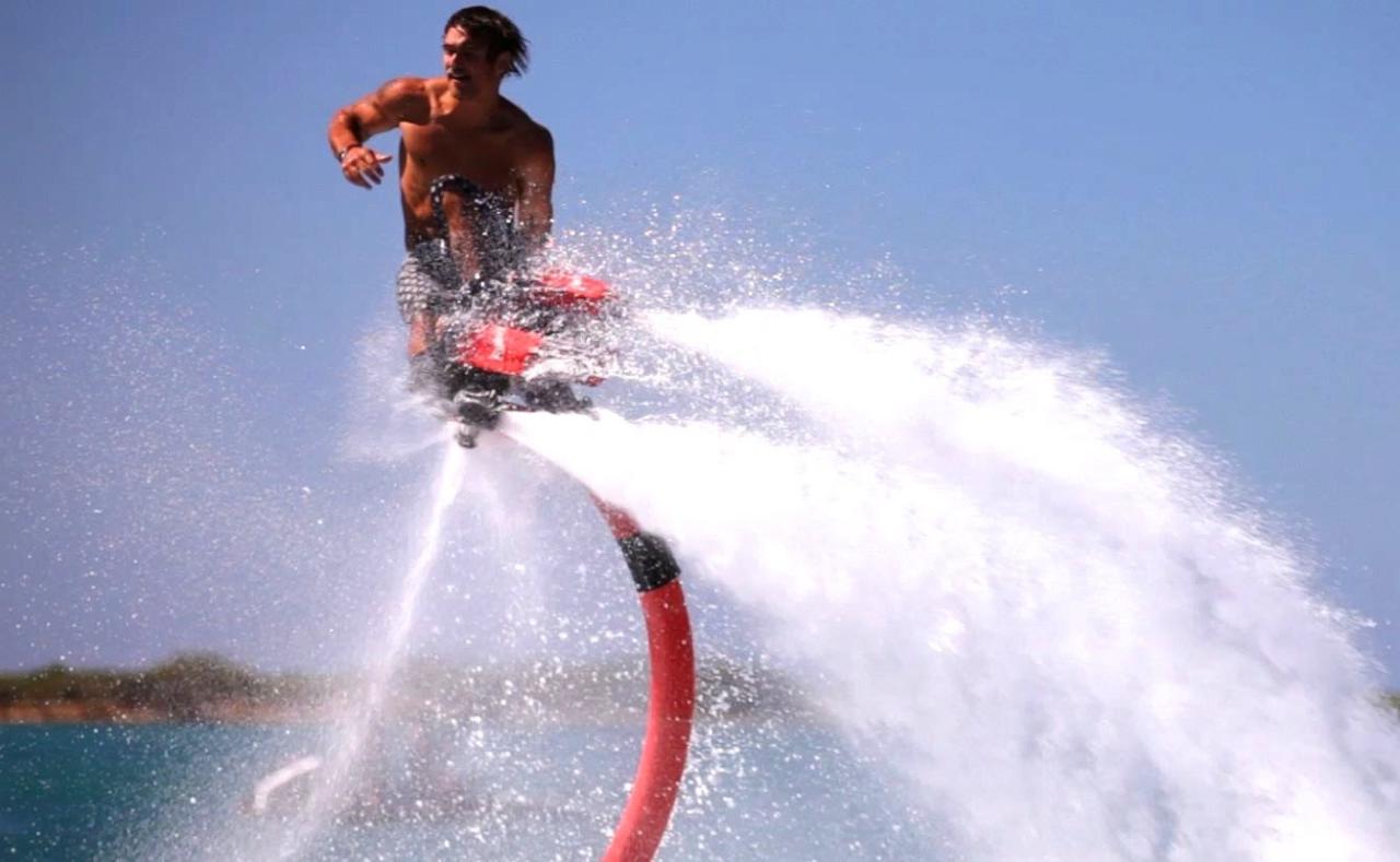 Superhero Flyboard Experience (Total Thrill)