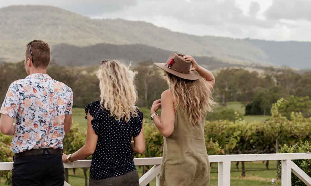 Pineapple Tours - Luxury Tours and Experiences: Tamborine Mountain Boutique Winery Tour with Gourmet Lunch — from Gold Coast - Photo 2