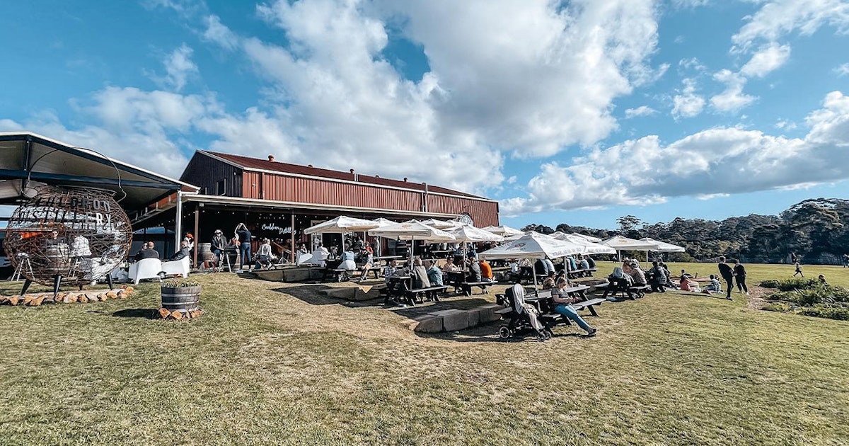 Hop on Hop off Distillery adventure - Tamborine Mountain - Brisbane