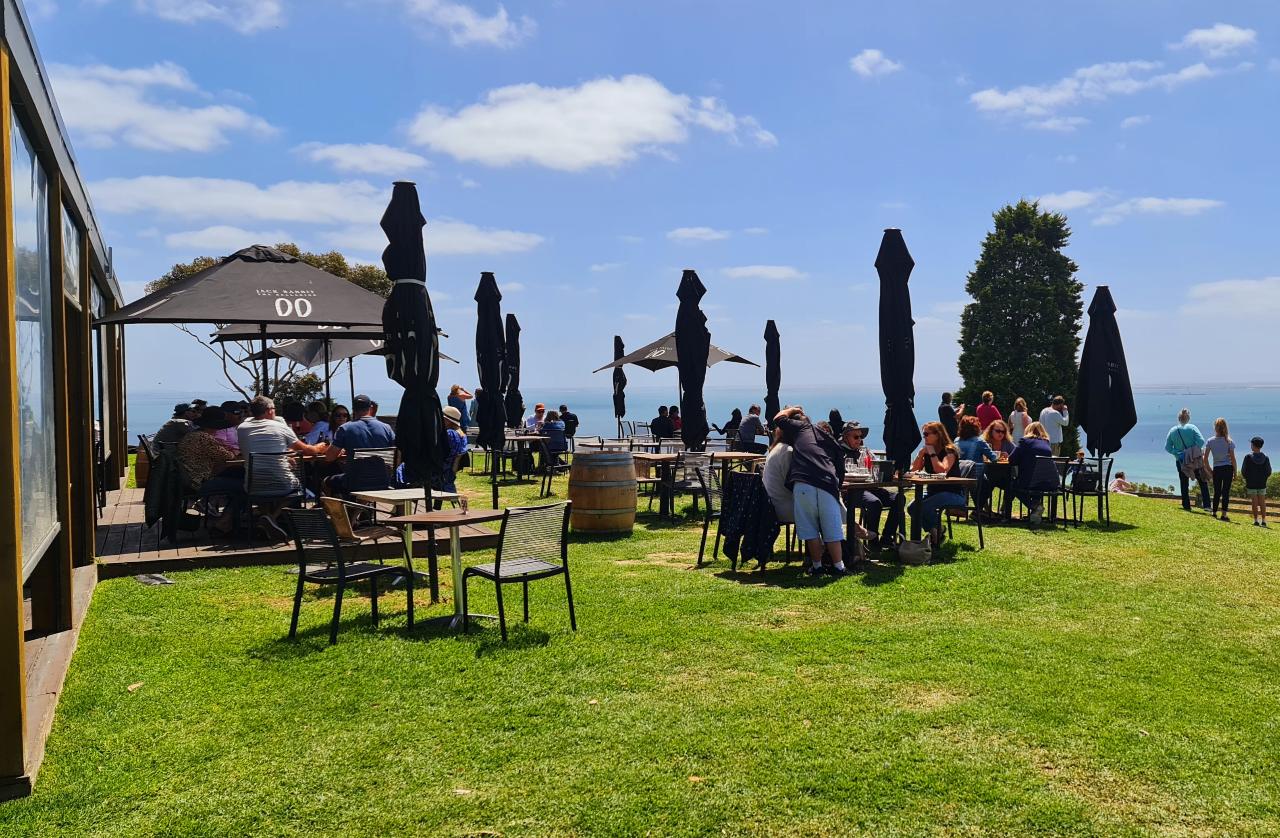 Beautiful Bellarine Peninsula - Private Luxury Winery Tour
