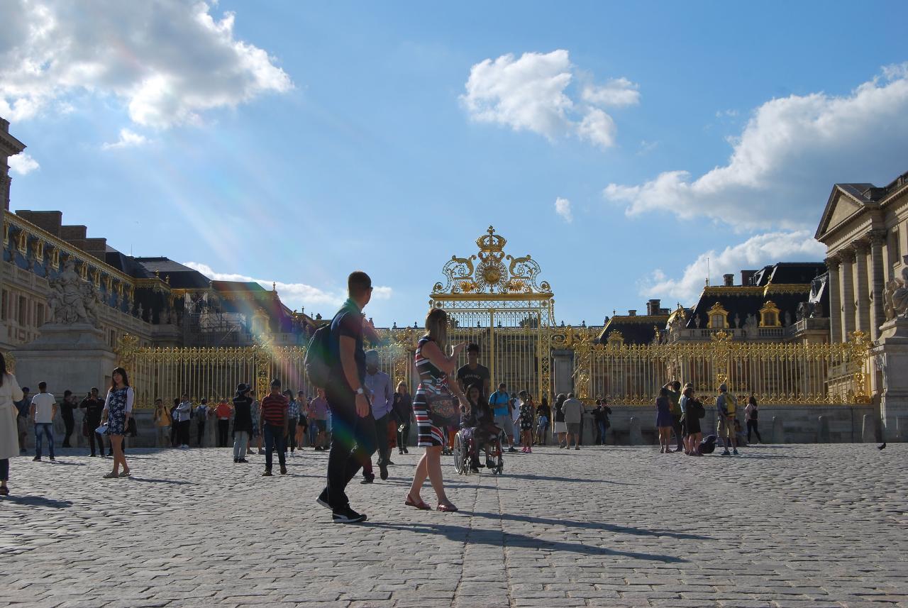 Skip-the-line: Versailles Palace Guided Tour in Mandarin (Chinese)