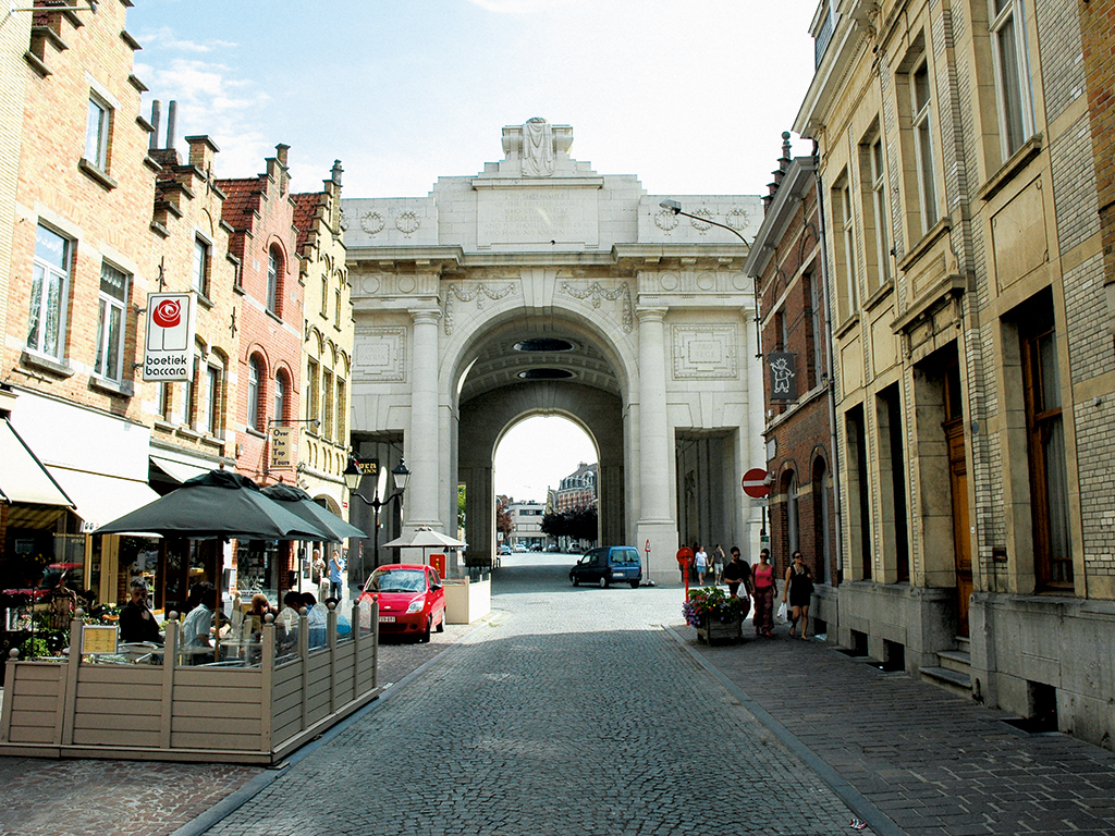 Private Day Trip from Paris: Tour of the Ypres Salient Battlefield in Belgian Flanders