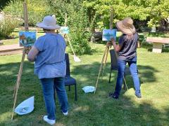Exclusive: Giverny Day-Trip Including, the Visit to Monet's house and gardens, Lunch, and Oil Painting Experience