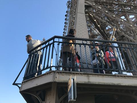 Skip-the-ticket-line Eiffel Tower Tour with Access to the 2nd Floor ...