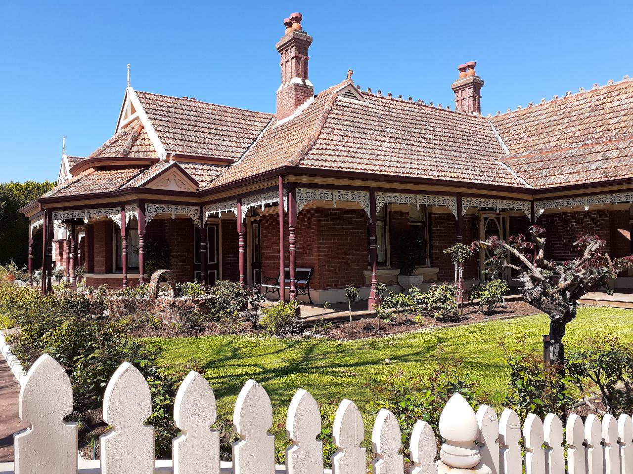 Swan Valley and Guildford Heritage Tour