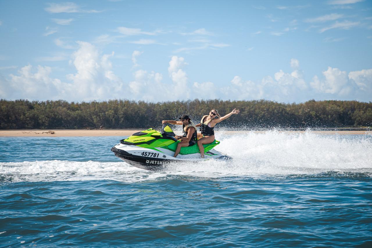 30 min Jet Ski Safari + 60 Minute Balloon Flight with optional