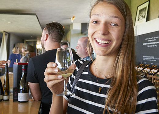 Marlborough Hop On Hop Off Wine and Beer Tour - Full Day (Departing Blenheim i-SITE) - Photo 3