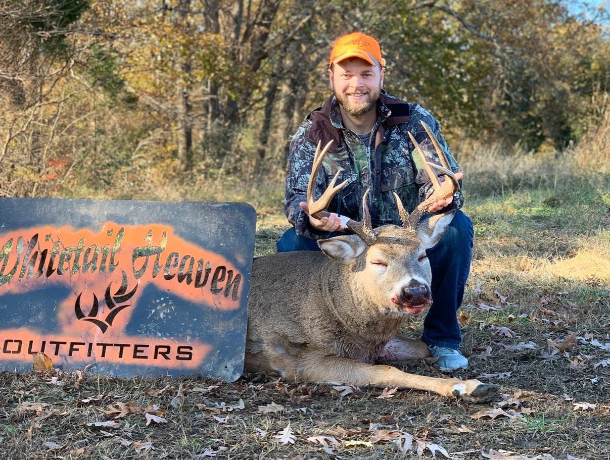 West Camp Kentucky 7 Day 8 Night Rifle Hunt - Opening Week