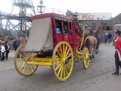 Ballarat Gold mining town Tour with wildlife theme park option.