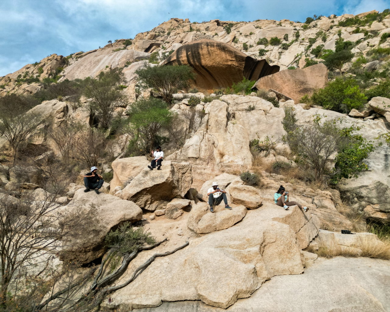 Mystery Village Hike in Jabal Shada