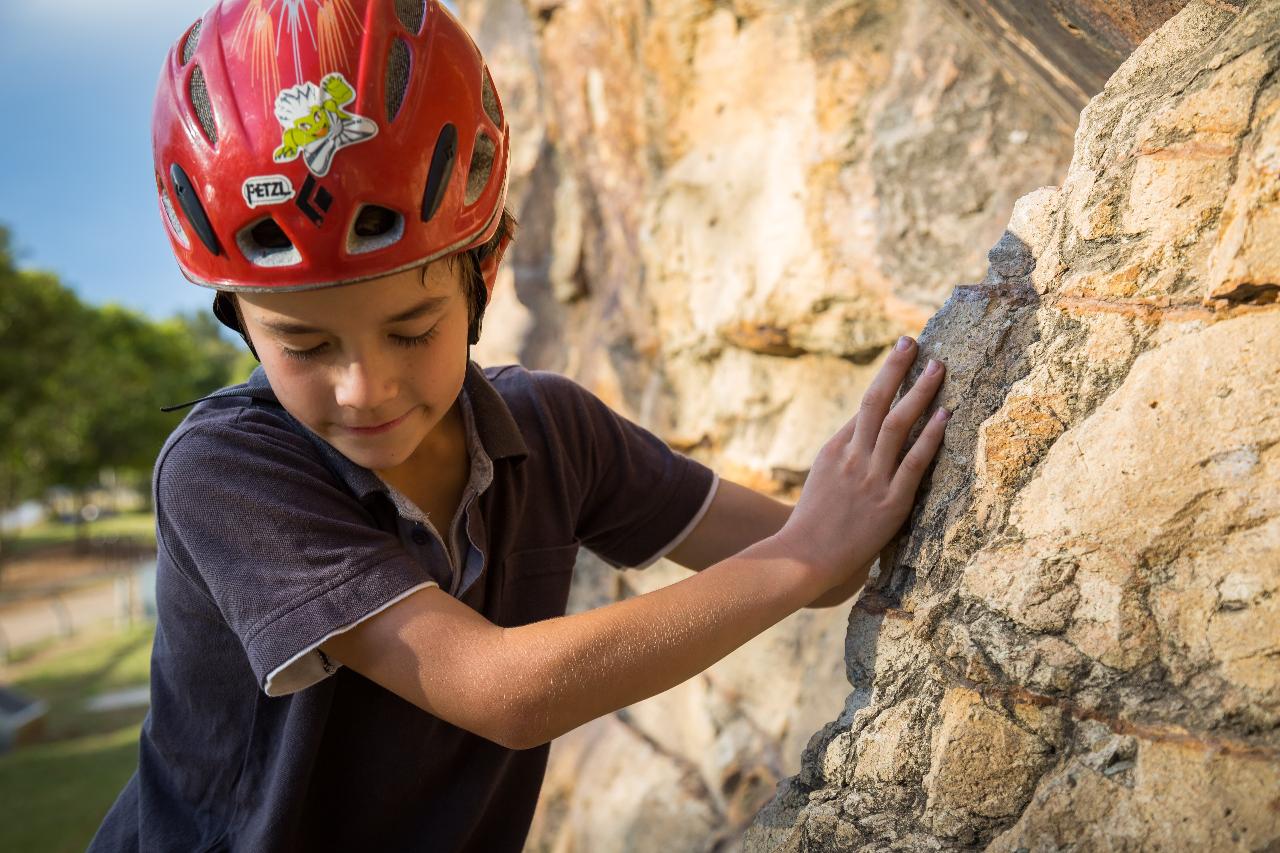Kids Holiday Climbing Activity (Ages 6-11 Years)