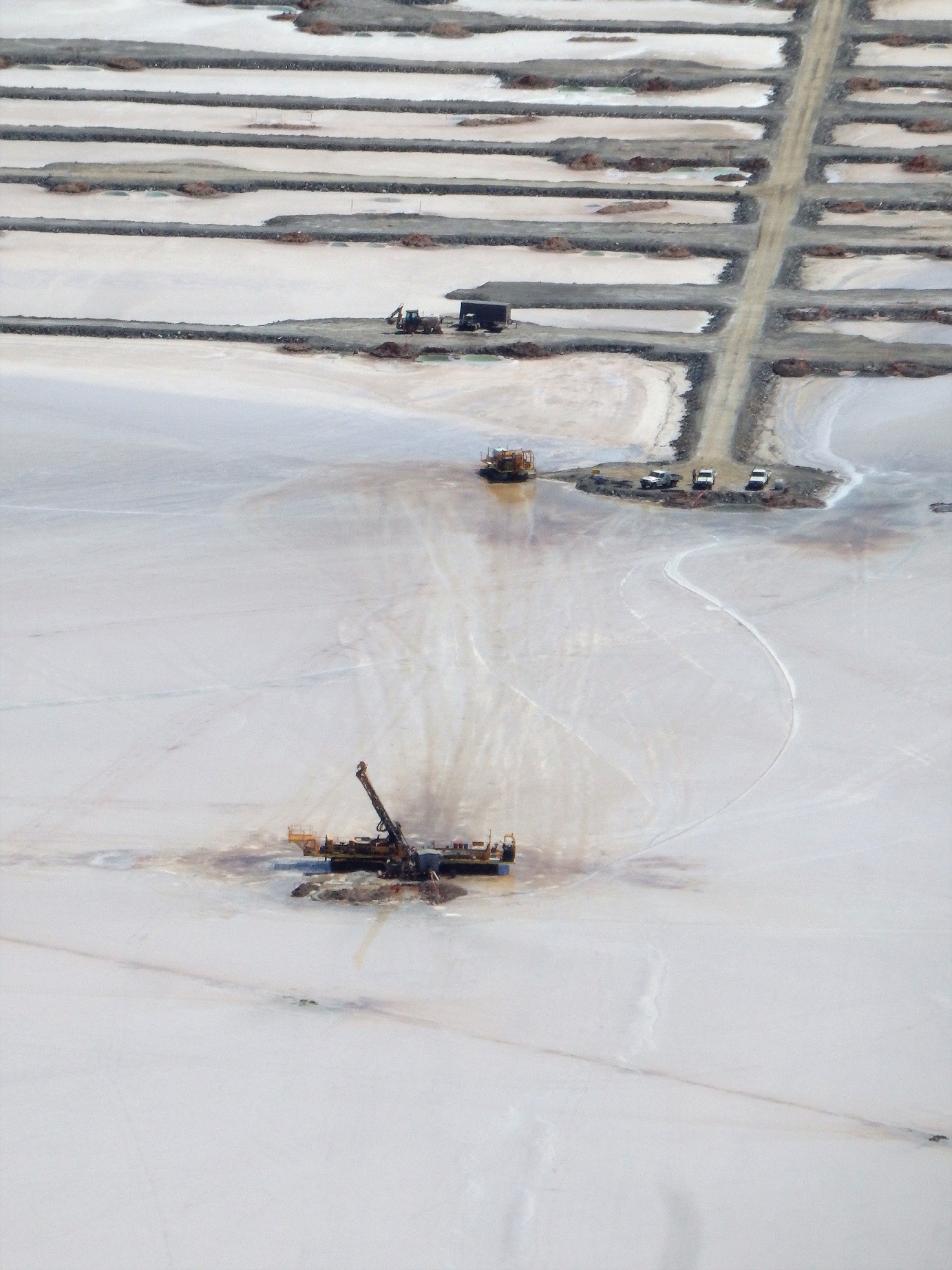 Lake Lefroy including Big Pit Scenic Flight