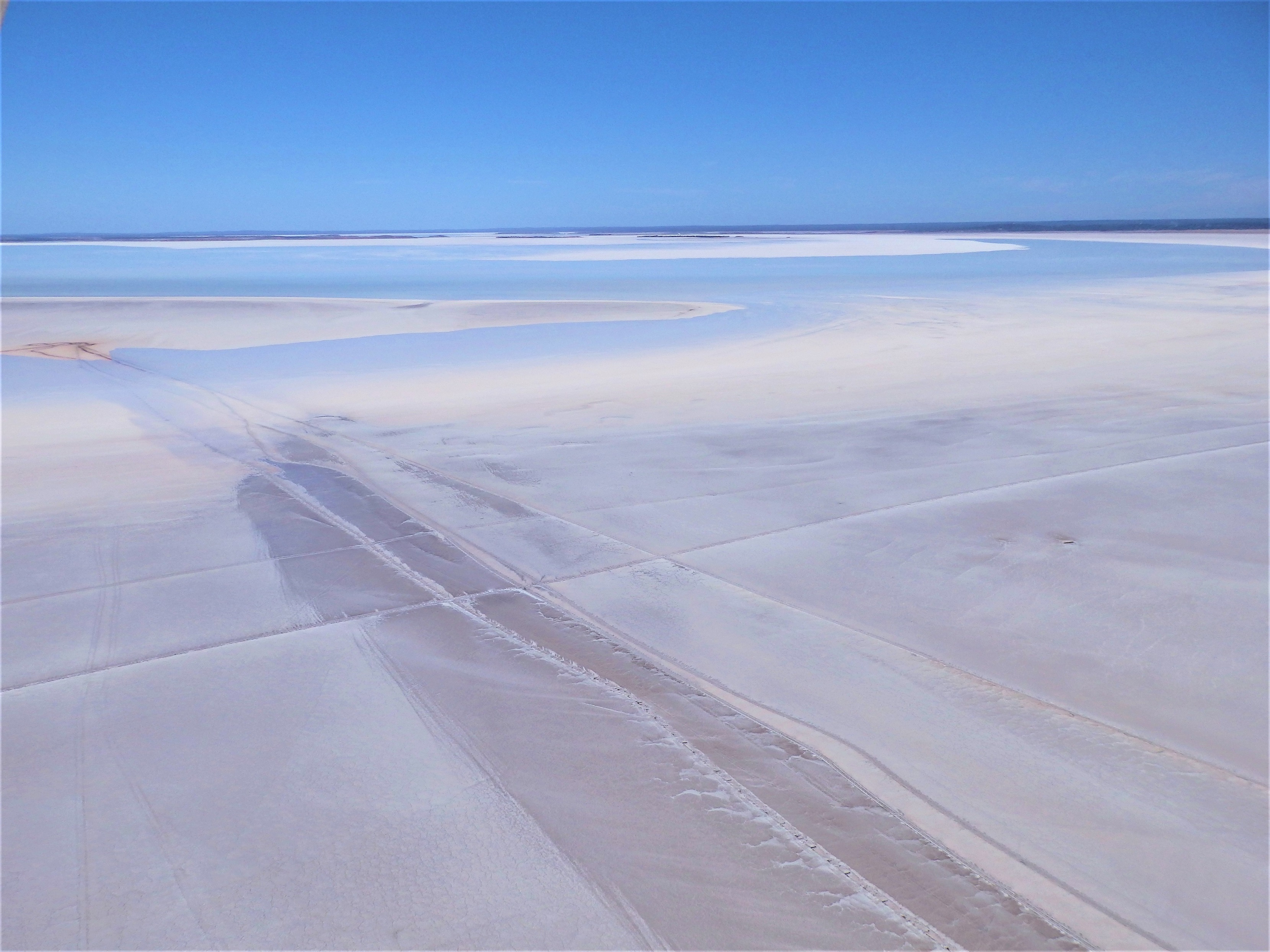 Lake Lefroy including Big Pit Scenic Flight