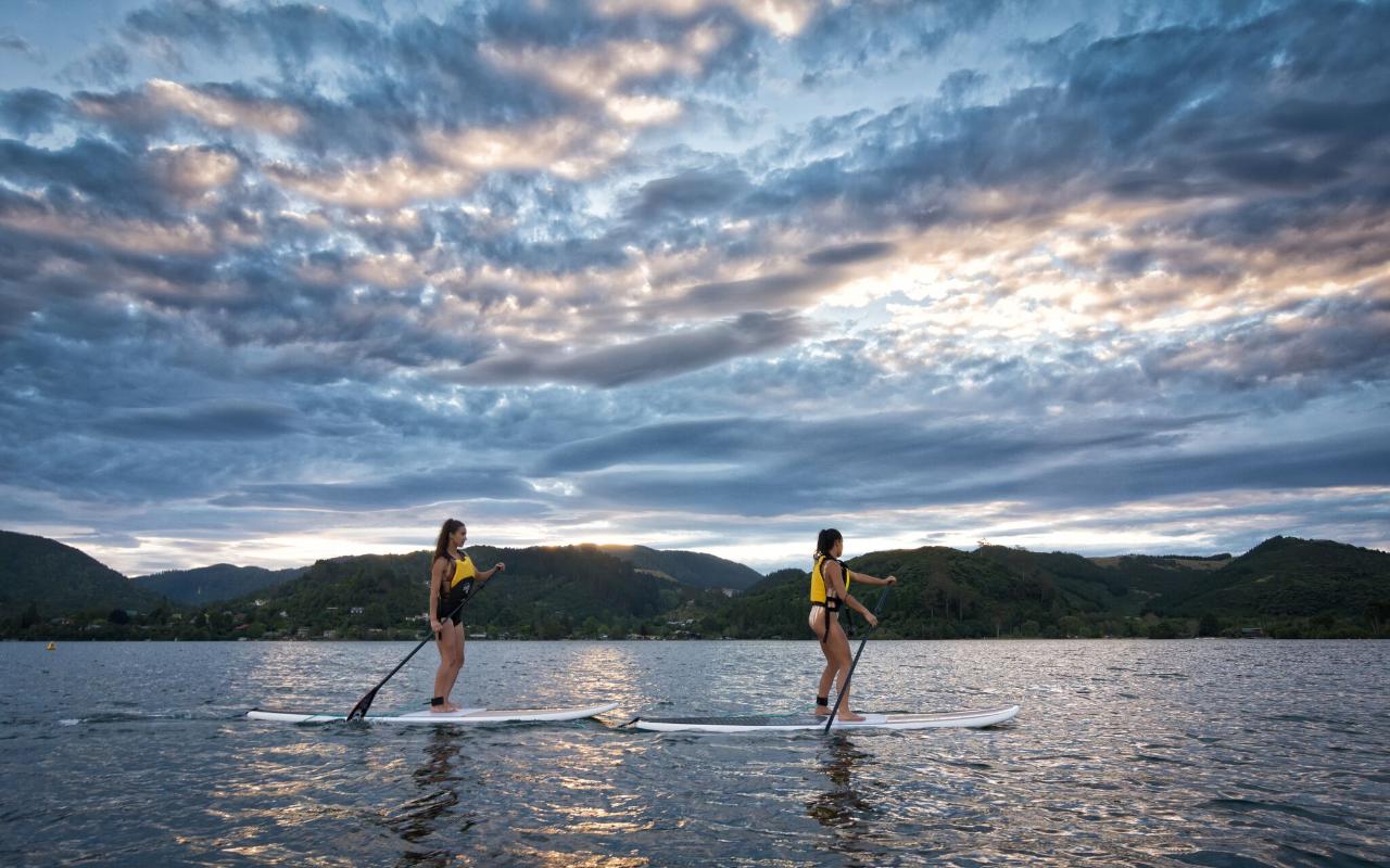 Glow Worm Paddle Board Tour - Paddle Board Rotorua Reservations