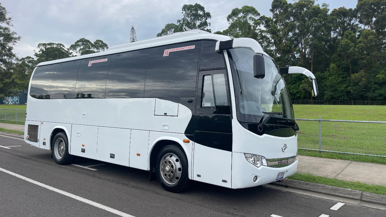 Wedding 35-Seat Coach Transfer