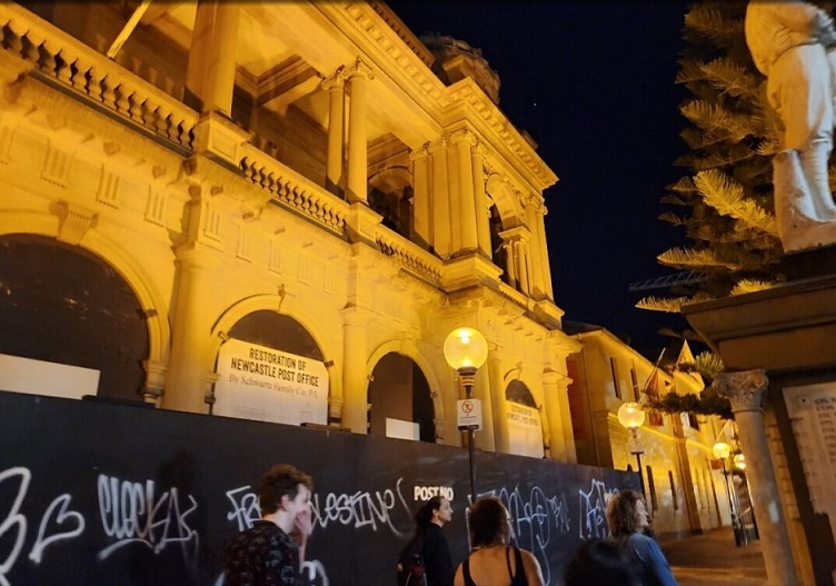 Newcastle's - True Crime Tour