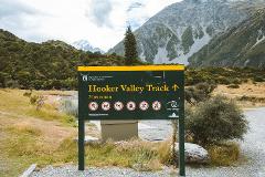 Mt Cook Scenic Tour / Incl. Hooker Valley Track