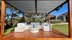 Outdoor Tasting Deck Cellar Door Tasting