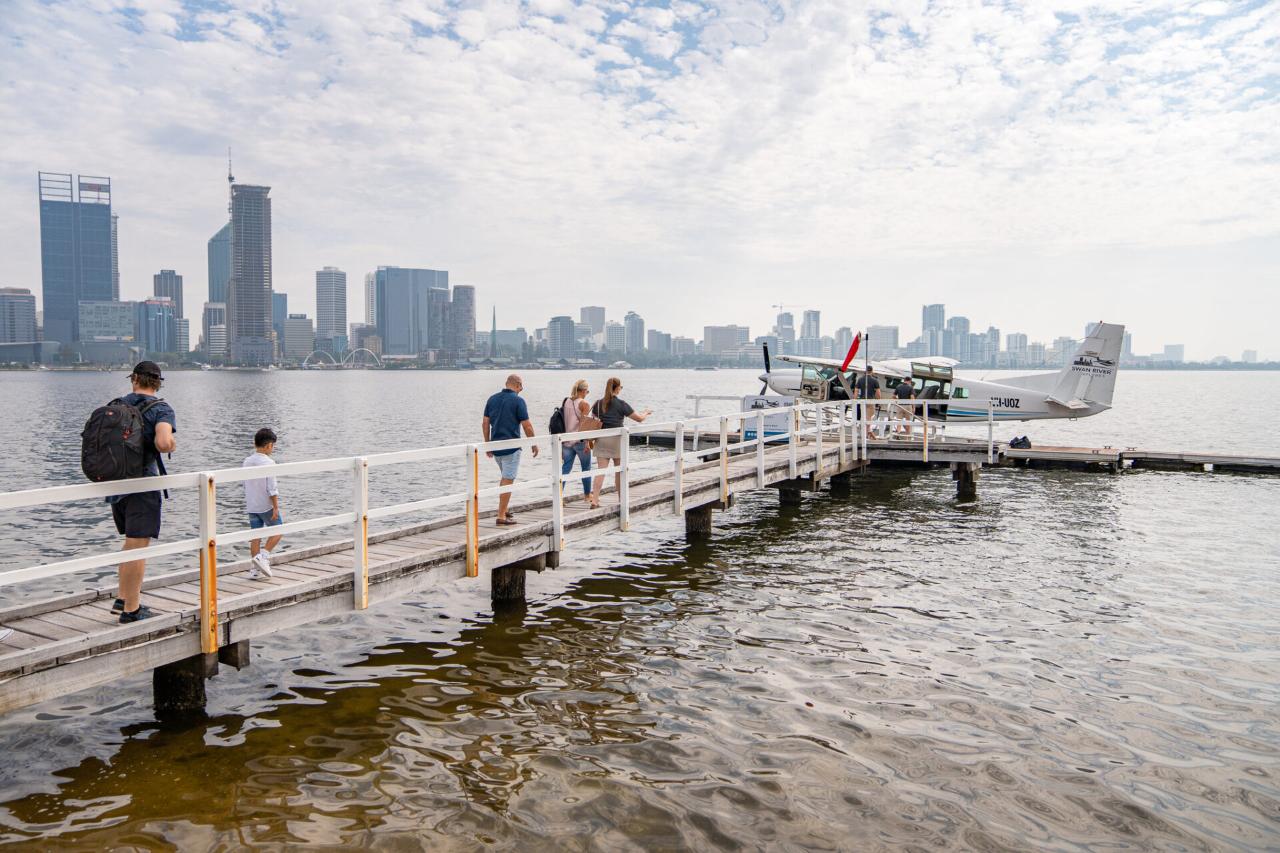 Perth City Seaplane Scenic