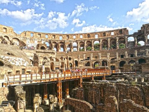 Colosseum Underground Tour — Max 12 People