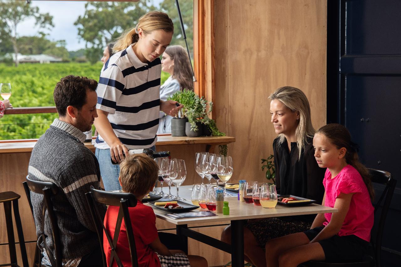 Family Tasting Experience for 2 Adults & 2 Kids