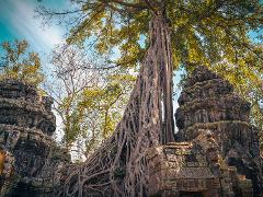 Siem Reap Full-Day Angkor Wat Temples & Food Tour