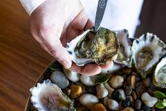 Sparkling & Oyster Tasting Experience