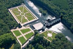 Loire Valley Day Tour: Chateaux of Chenonceau & Chambord, Wine tasting at Caves Ambacia