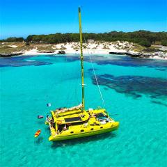 Full Day Sail to Rottnest Island from Fremantle 