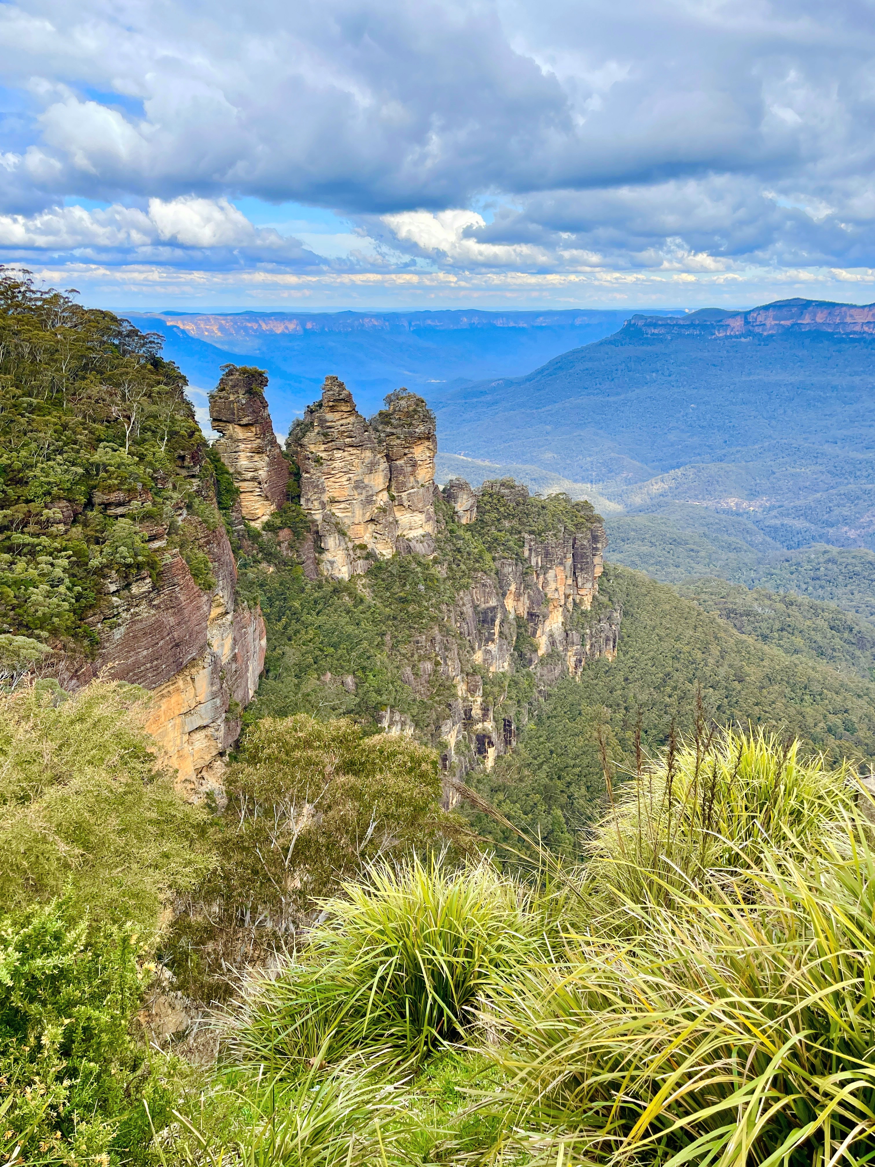 Blue Mountains Full Day Adventure with Waterfall Nature Walk | Lunch included