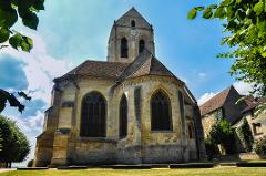 Giverny + Auvers sur Oise 9.5H Private Tour minibus 8 pax