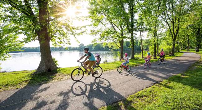 Quebec City : Cote de Beaupré - EBike Tours ( 39 km / 24.5 M) 5h 