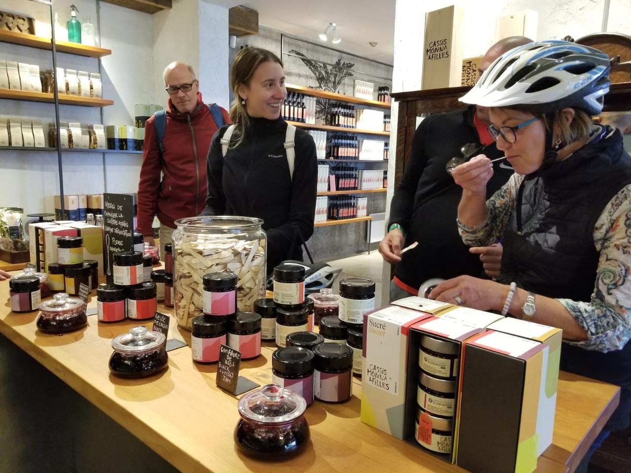 Quebec City ; Visite guidée de l'Île d'Orléans en vélo électrique