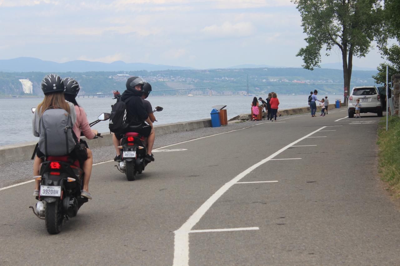 Location scooter double (1 ou 2 personnes) // Double scooter rental (1