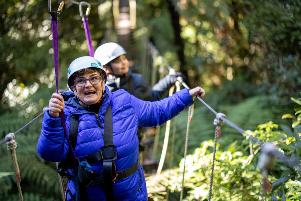 https://img.rezdy.com/PRODUCT_IMAGE/90077/Canopy_Tours_197_edited.jpg